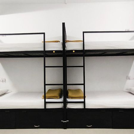 Hostel Stayzo Kochi Εξωτερικό φωτογραφία