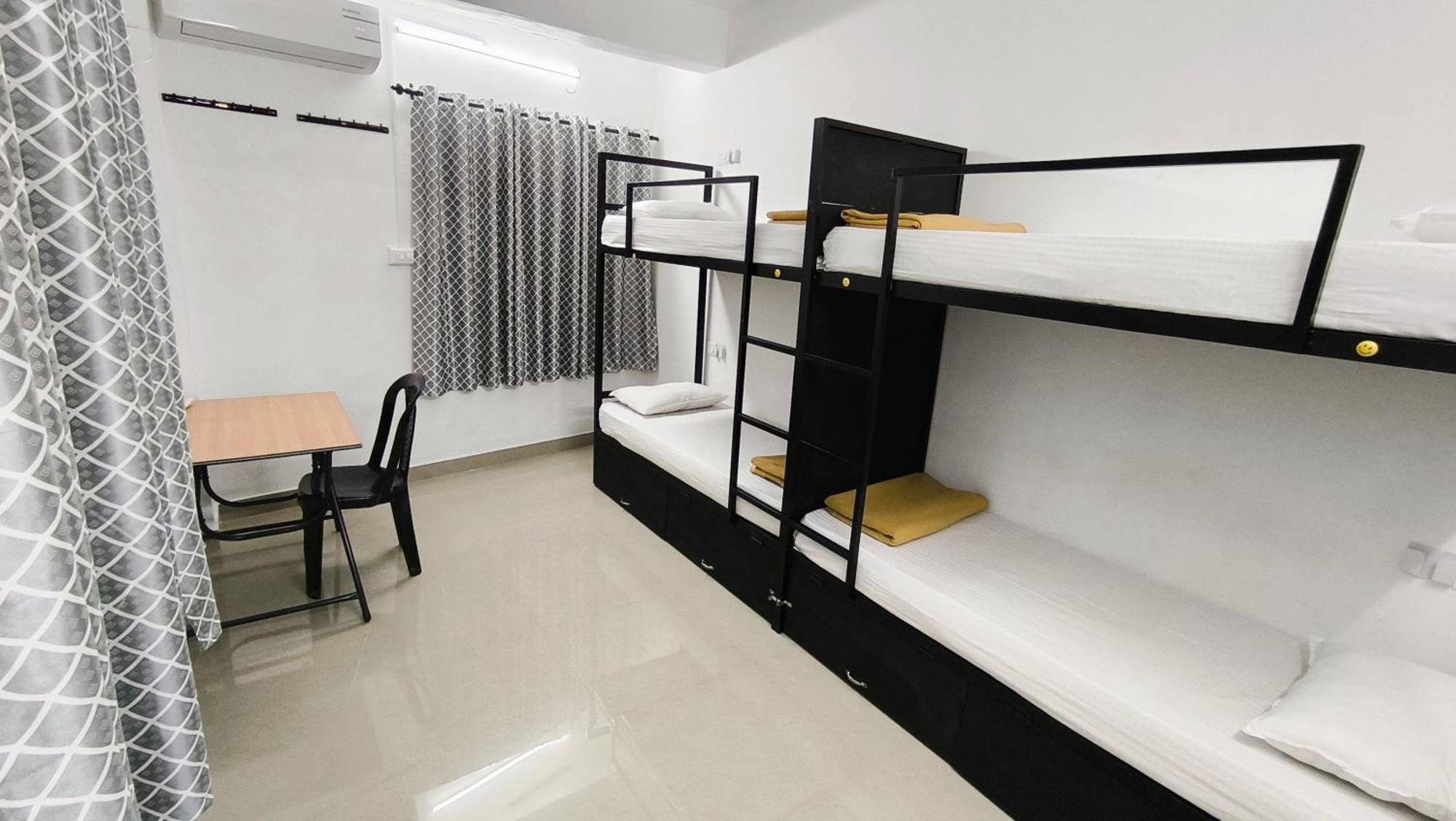 Hostel Stayzo Kochi Εξωτερικό φωτογραφία